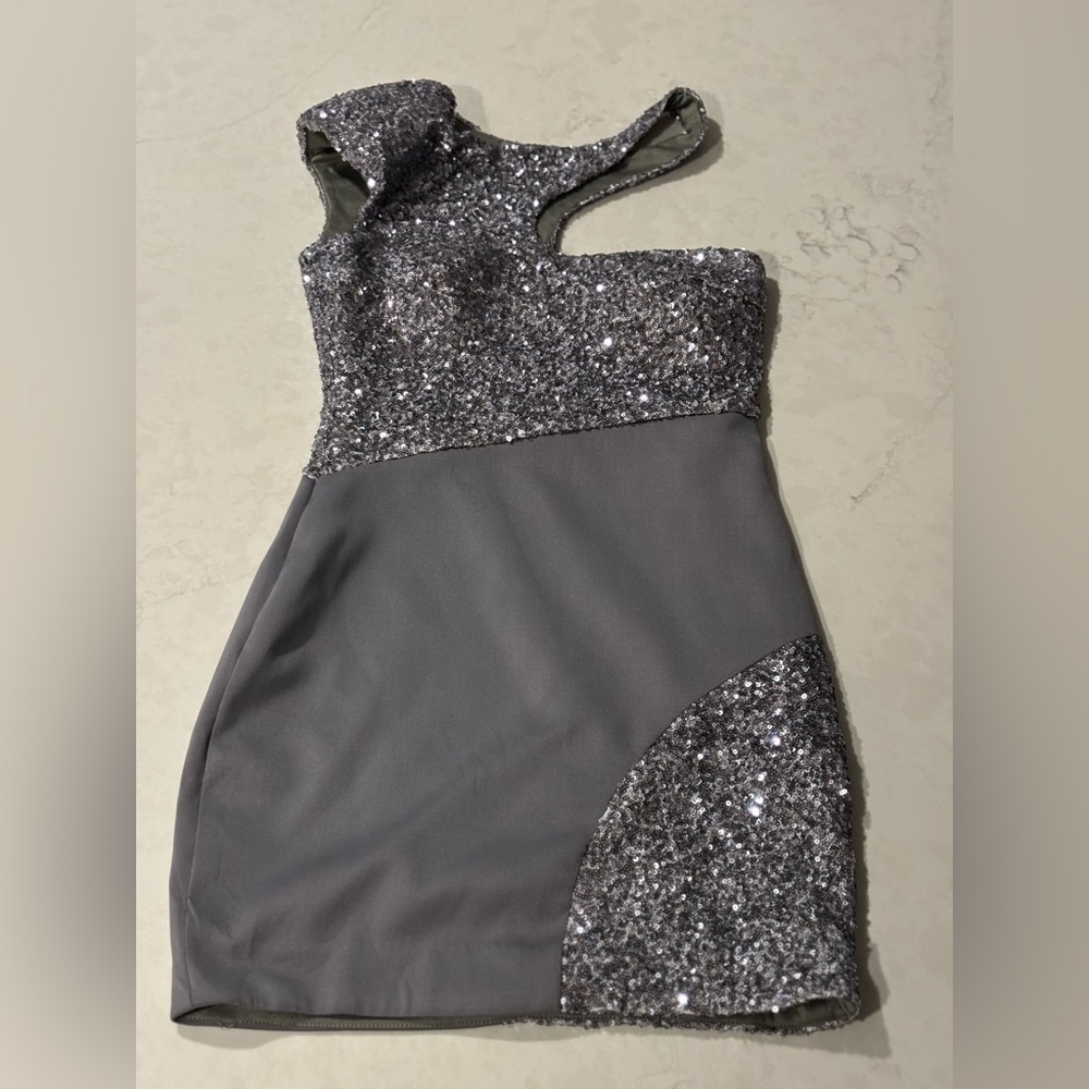 Small gray dress